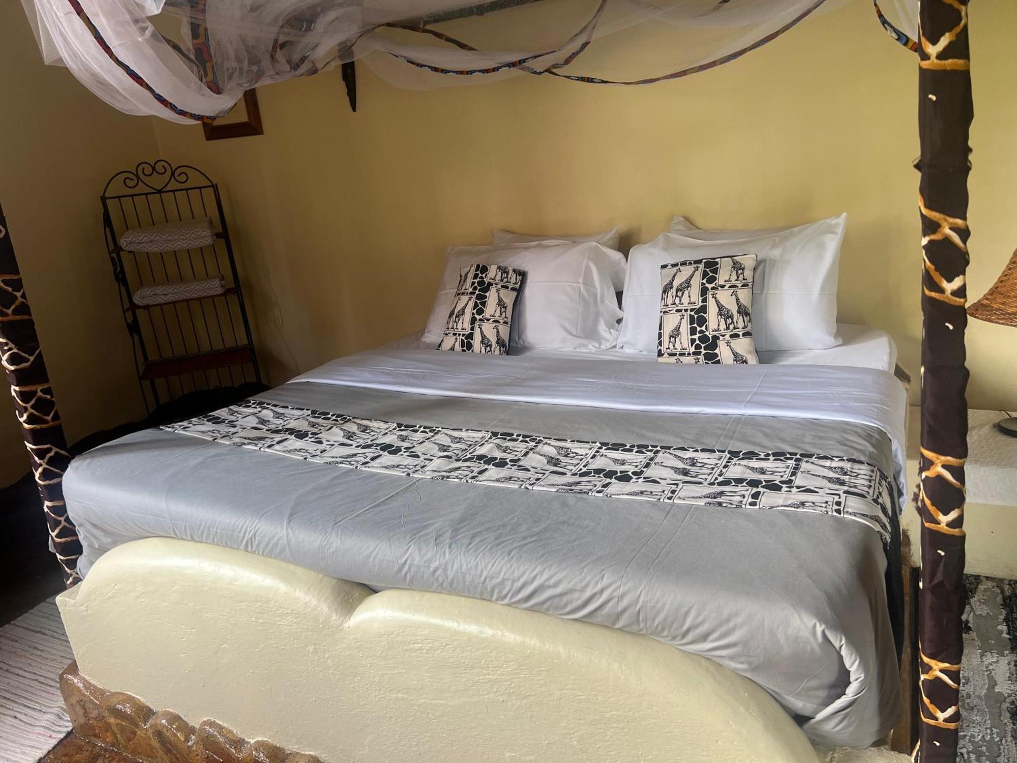 Nyore Hillside Retreat Mbarara Екстериор снимка