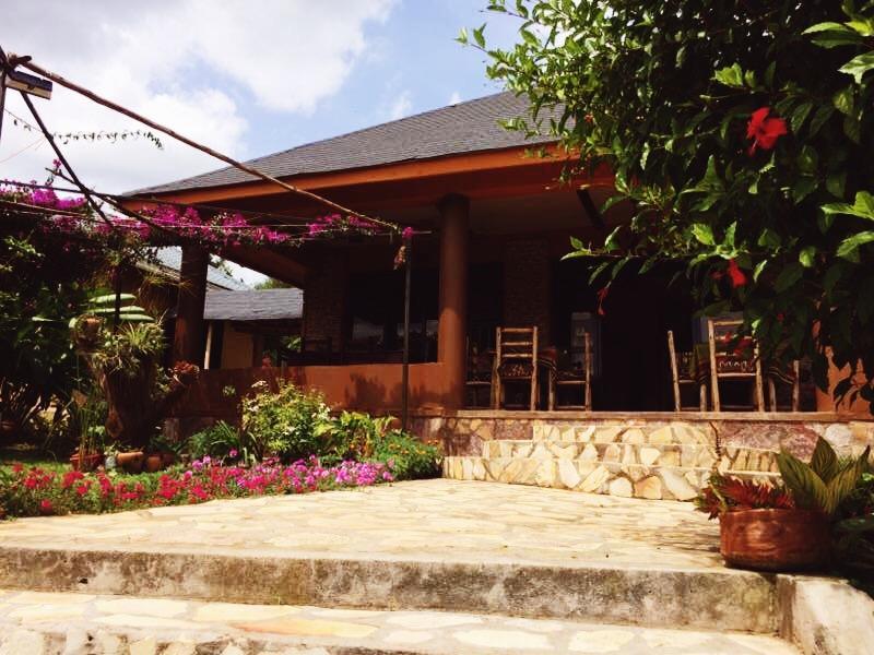 Nyore Hillside Retreat Mbarara Екстериор снимка