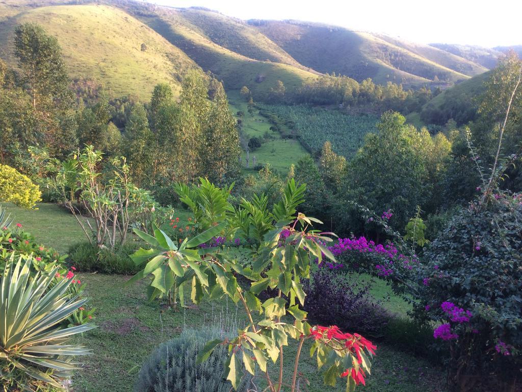 Nyore Hillside Retreat Mbarara Екстериор снимка
