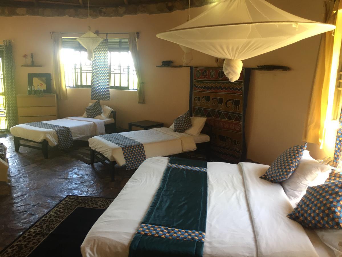 Nyore Hillside Retreat Mbarara Екстериор снимка
